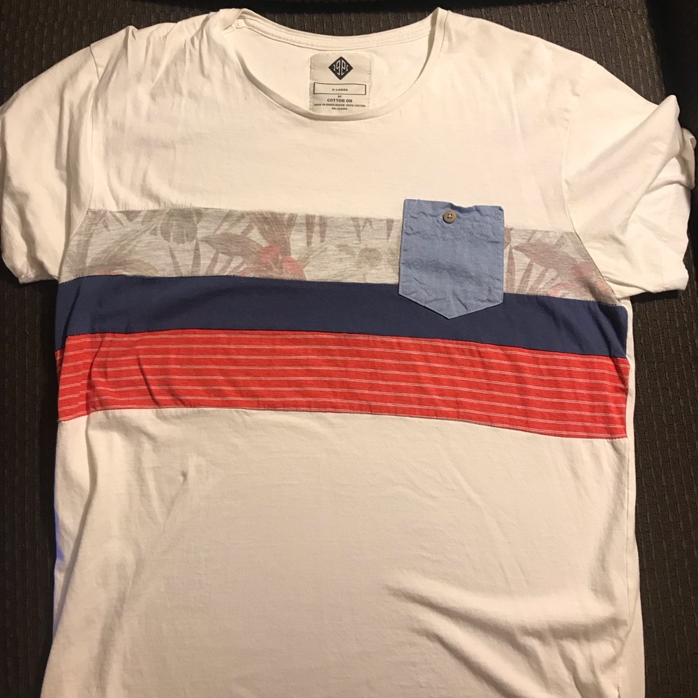 NEW Cotton On T-Shirt